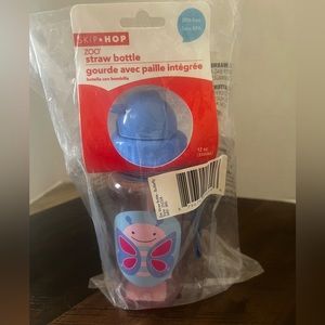 NWT, Skip*hop, plastic straw bottle for toddlers.